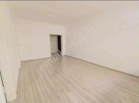 Remax Elmadan Ballıbaba Sokakta Bahçeli Daire