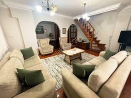 Alp Yapı Emlaktan Gönen Kurtuluş Mh. Satılık Dublex Daire