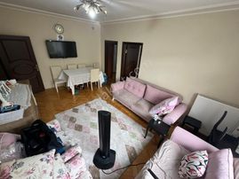 Ufuk Özdemir'den Foça Sk Metro Yakını Acil Satılık 3+1 Ara Kat Ön Cephe Daire