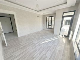 Ordu Caddesnde K.otoparklı Ana Cadde E.banyolu Kiralık 2+1 Daire