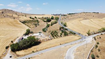 **tatlar Da Asfalt Üstü Hisseli Tapu Tel Örgülü Bulunmaz Fırsat*