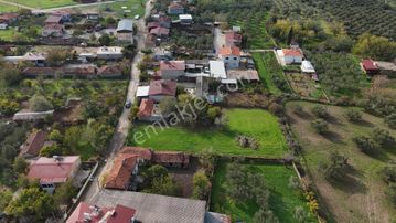 Çanakkale Gökçalı Köyünde Taş Ev Bulunan İmarlı Arsa Satılık!