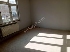 Malatya, Merkez, İpek Caddesi, Devlet Hastane Karşısında Satılık 3+1 Arakat