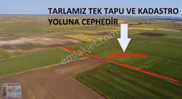 Saray Beyazköy Mahalesinde 2860 M2 Tek Tapu Tarla