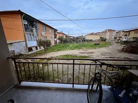 Gömeç Afet Evlerinde Müstakil Tadında Satılık 2+1 Daire