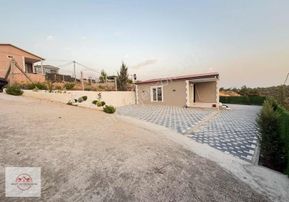 Buca Belenbaşı Satılık İçinde 2+1 Sıfır Daire Olan 430m² Tarla