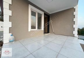 Buca Belenbaşı Satılık İçinde 2+1 Sıfır Daire Olan 430m² Tarla