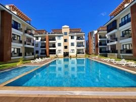 Uytundan Akçay-güre Arasında Havuzlu Ultralüks 1+1 Kiralık Daire