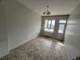 ****ilke Emlaktan****muhteşem Konumda Doğalgazlı Arakat Daire