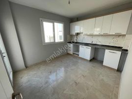 Engınkent Sıtesınde Köşe Konumlu Ayrı Mutfak Lüks Dubleks Vılla