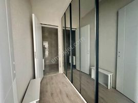 İmir Emlaktan ''sıfır'' K.otoparklı 4+1 G.odalı Manzaralı Lüks