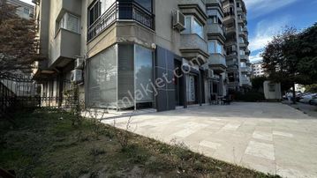 İzmir Bayraklı Manavkuyu'da Satlık 161 M2 Dükkan Cb Ph