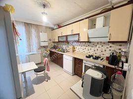 Cihandan Bağlumda Geniş- İskanlı- Asansörlü- Kök Tapu Arakat 3+1