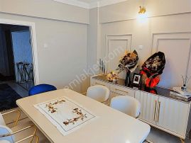 Adapazarı Cumhuriyet Mahallesi 3+1 Satılık Daire