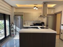 Kuşadası Satılık Kadınlar Denizinde 2+1 Daire