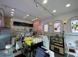 Turyap'tan Bostancı'da Ana Cadde Üzerinde Devren Faal İşletme