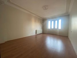 Sevgim'den Şirintepe'de Yaylapınar Cad Yakını Satılık 3+1 Daire!