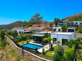 Gümüşlük Dereköy Mahallesi Doğa İle İç İçe Özel Havuzlu Müstakil Villa