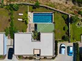 Gümüşlük Dereköy Mahallesi Doğa İle İç İçe Özel Havuzlu Müstakil Villa