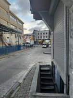 Yenibosna Merkez Mah. 135 M2 Sat İş Yeri Ana Cadde 1 Dak. Mesafe