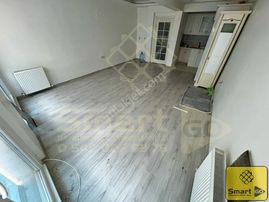 Çınarlı'da Ferah 1+1 Satılık Daire