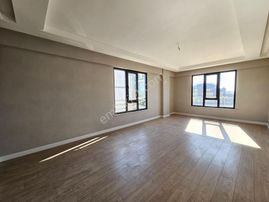 Parsana Mahallesi'nde İşyapar Hayrimenkul'den Satılık 4+1 175m2 Sıfır Daire