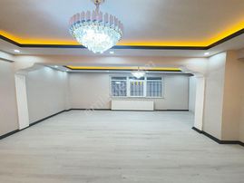 Nes Yapı'dan Saadetdere'de Doğan Araslı'ya 1 Dk Full Dekorlu 2+1 Satılık Daire