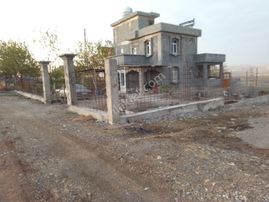 Sahibinden Satılık Bahçeli Ve 2500 M2 Arsasıyla