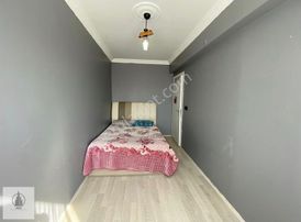 Asm'den Kiralık 2+1 Cam Balkonlu Ayrı Mutfaklı Geniş Ferah Daire