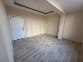 Burhan Kılınç’dan Kiralik 2+1 Geniş Daire