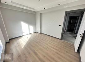 Çamlıca Mah. Cadde Üzeri Köşe 130 M² 3+1 Satılık Daire