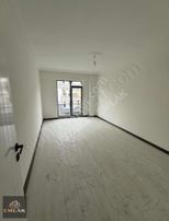 Ustabay 'dan Salı Pazarında Tabela Değeride Olan 3+1 Lüx Daire