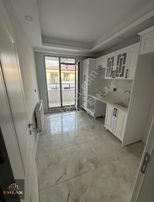 Ustabay Emlaktan Üniversite Karşısında Satılık 2+1