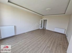 Ön Emlaktan Burhaniye Kocacami M Merkeze Yakın Kiralık 2+1 Daire