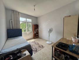 Duygu Cafe Arkası 2 Katlı Bahçeli Satılık Ev