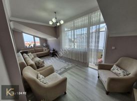 Karşıyaka Mahallesinde Güzel Bir Konumda Daire