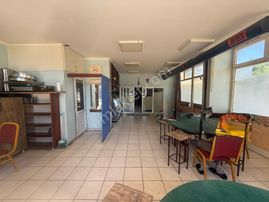 Karşıyaka Soğukkuyu'da Satılık Dükkan