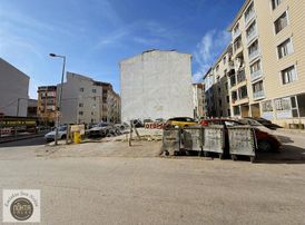 Nokta Emlak'dan Kiralık 2+1 95 M2 Şehirin Kalbinde Daire