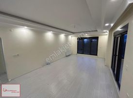 Uğurman Emlak'tan Ultra Lüks 3+1 Kiralık Daire