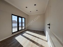 Şehir Merkezinde 179 M2 Dublex Daire