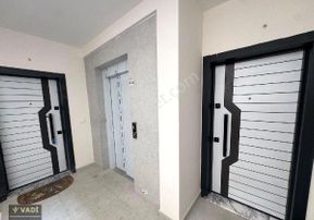 Kuşadası Davutlar'da Satılık Sıfır Asansörlü 2+1 Daire