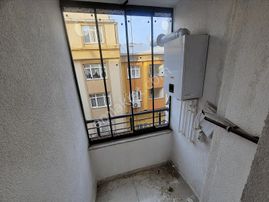 Yılmaz Emlak'tan Mehmet Akif'te Satılık 2+1 2.kat Yeni Daire