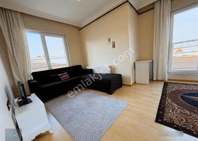 Almina'dan Cadde Üstü Site İçi Geniş M2 1+1 Kiralık Daire