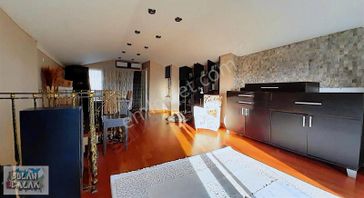 Bulan'dan Ortaköy Sırtında Boğaz Manzaralı Eşyalı 3+3 Müstakil