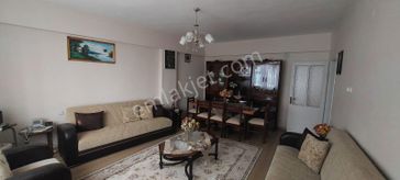 Kırklareli/merkez Karakaş Mahallesi Eşyalı Satılık 3+1 Daire