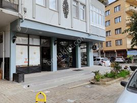 İzmit Yenişehir Mahallesi Satılık İki Cephe Dükkan