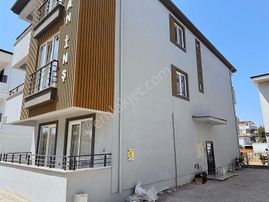 2+1 İskanlı Müstakil Tadında Ferah Açık Mutfak Daire