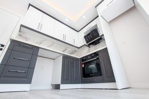 𝄞melodi'den Akçay'da Kapalı Otoparklı Doğalgazlı Ferah Cephede Deluxe 1+1 Yeni Daire