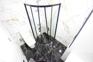 𝄞melodi'den Altınkum'da Sıfır Projede Kapalı Otoparklı Arayanlara Özel Asansörlü Ara Kat 2+1 Daire