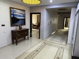 Sürer Emlak`tan Satılık 4+1 Daire`miz 240 M2 Kat 11